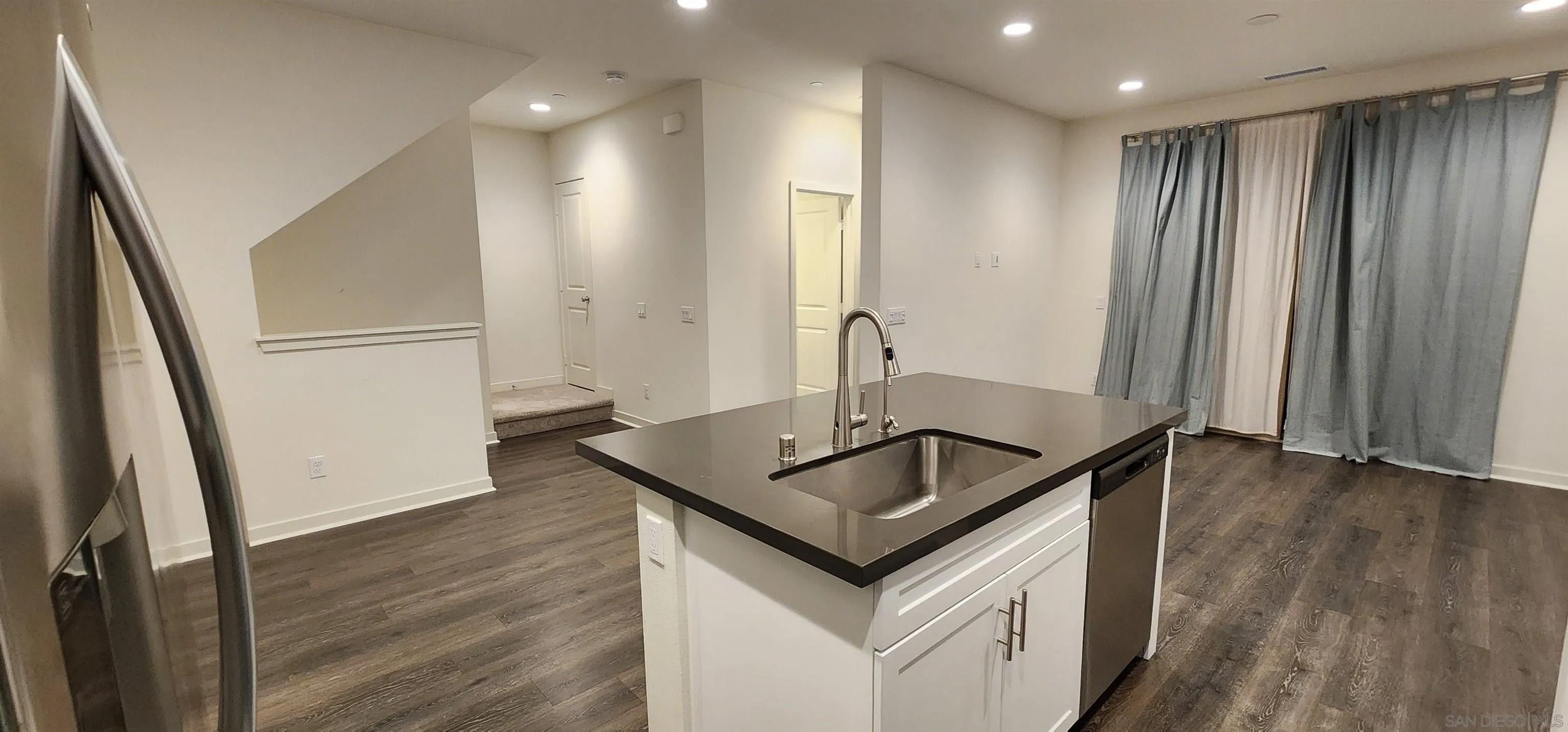 321 Canoe Ct