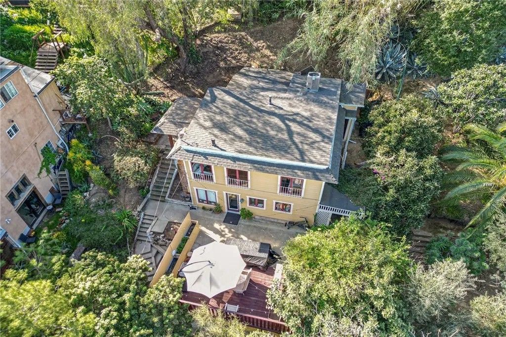 Photo of 1726 Bridgeport, Los Angeles, CA 90065 (MLS # DW25278419)