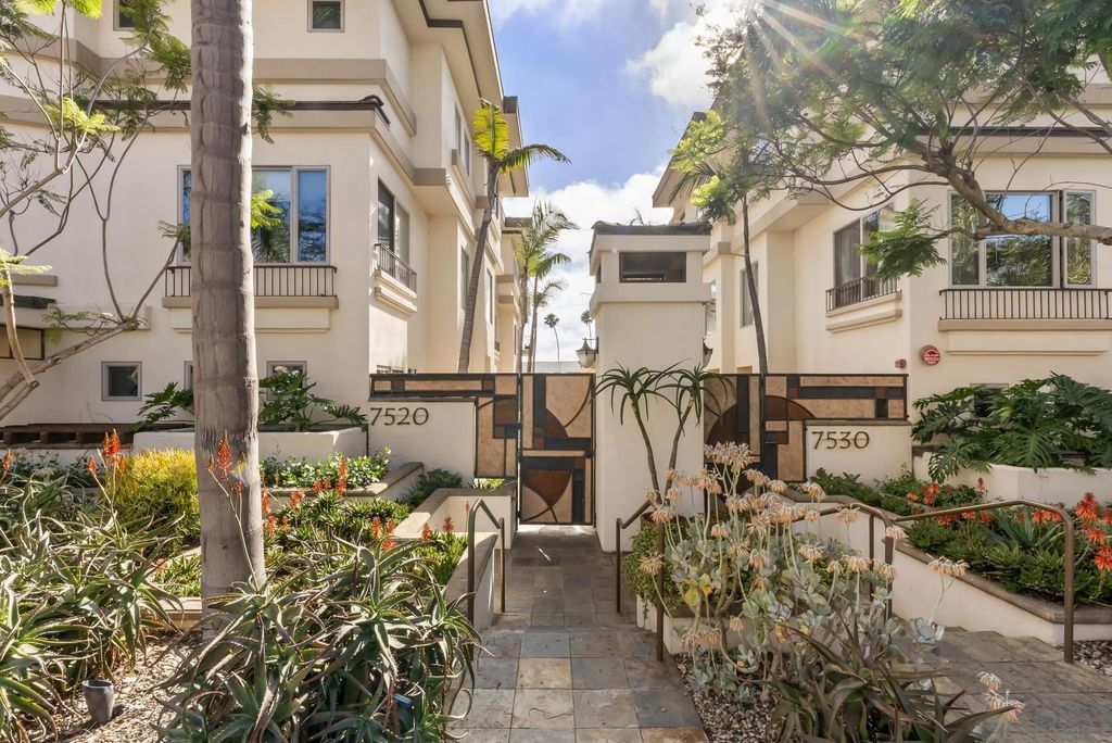 Photo of 7520 Draper Ave #3, La Jolla, CA 92037 (MLS # 250038422)