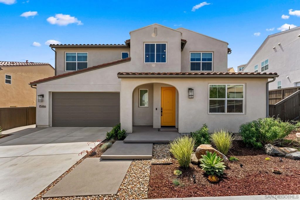 Photo of 1586 Calle Mayfair, Chula Vista, CA 91913 (MLS # 260009512)