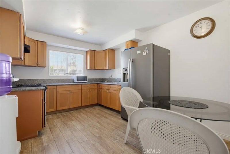 13 Paradise North