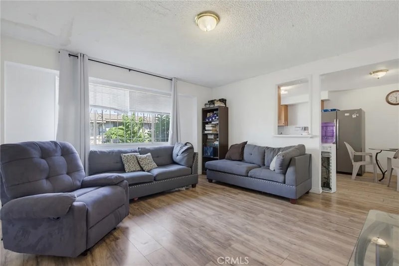 13 Paradise North