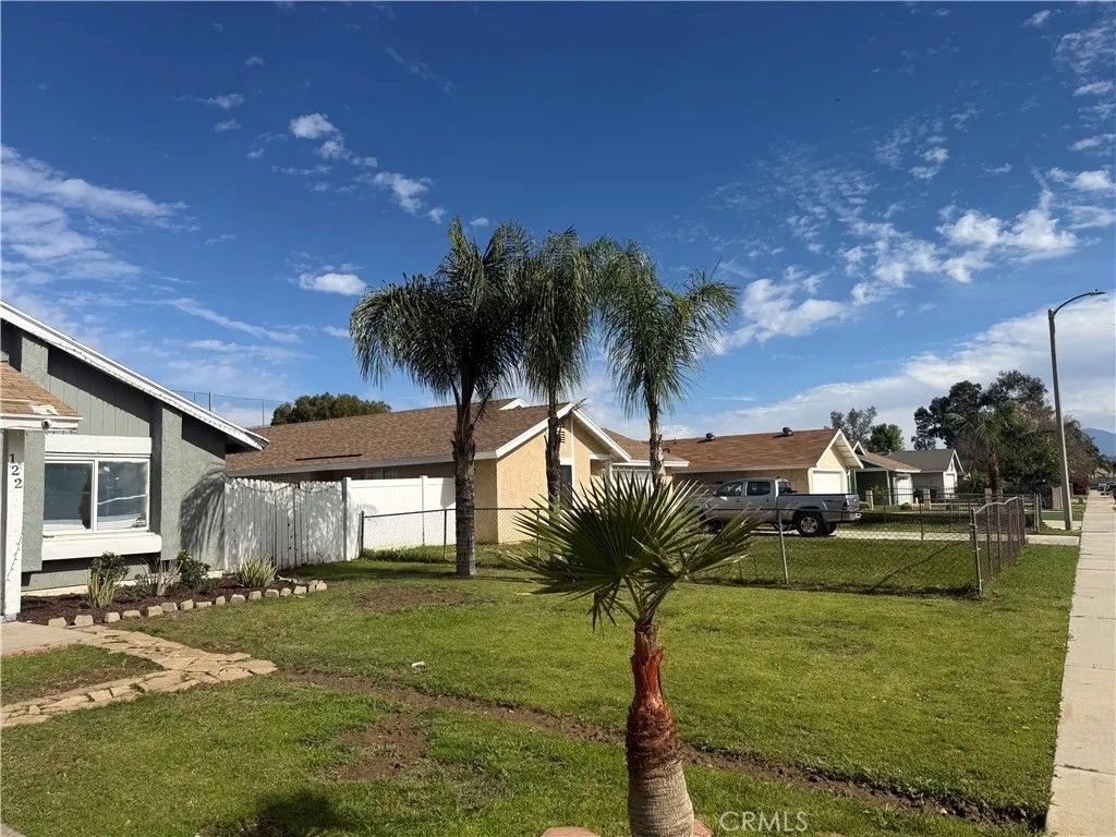 Photo of 122 E Bowen Rd, Perris, CA 92571 (MLS # IG26018562)