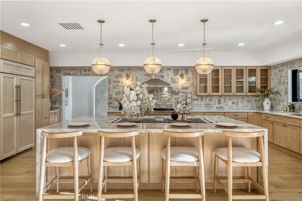 10231 Coral Tree Circle