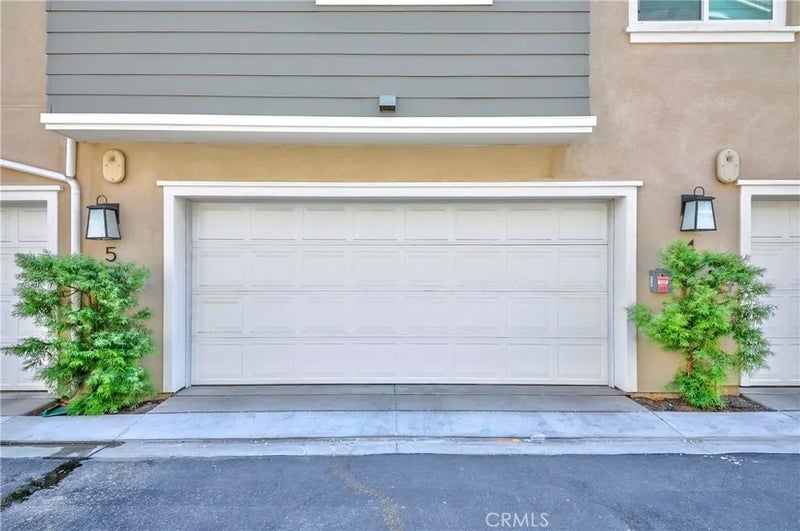 16426 Whittier Blvd. 5