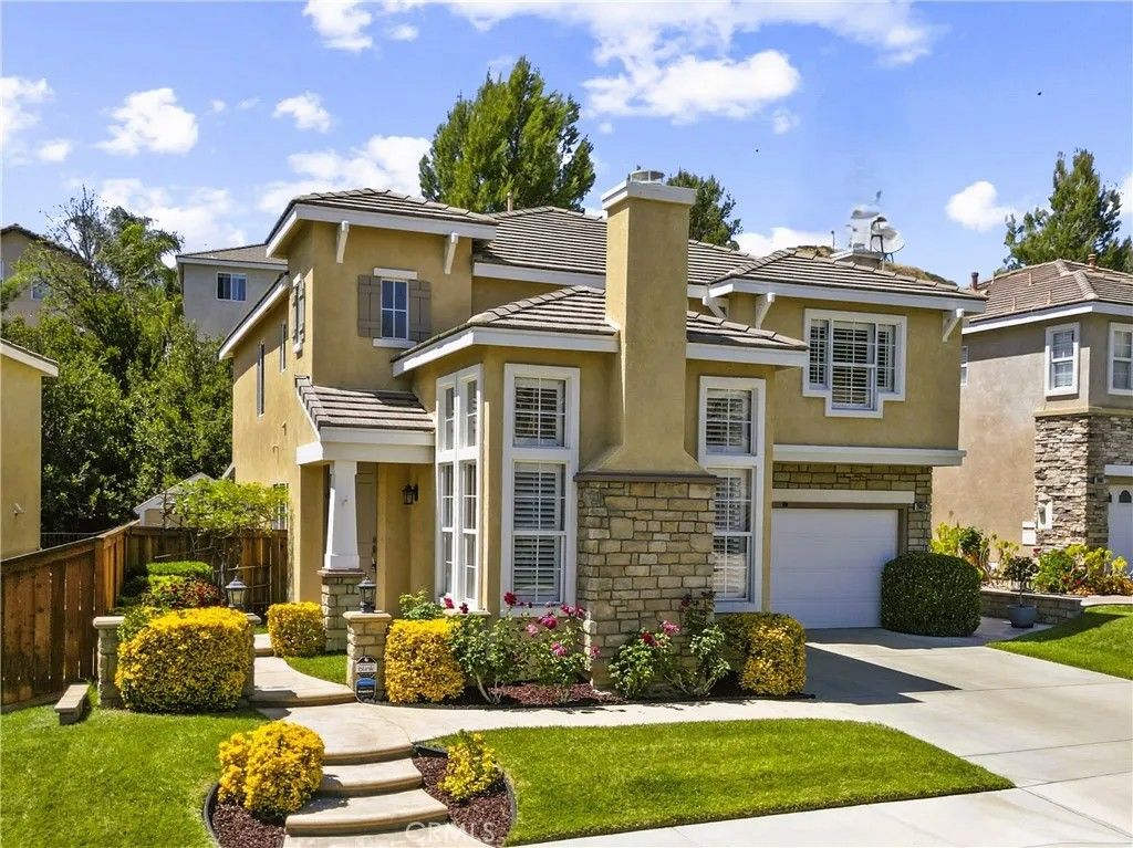 Photo of 28655 Placerview Trl, Saugus, CA 91390 (MLS # SR26093690)