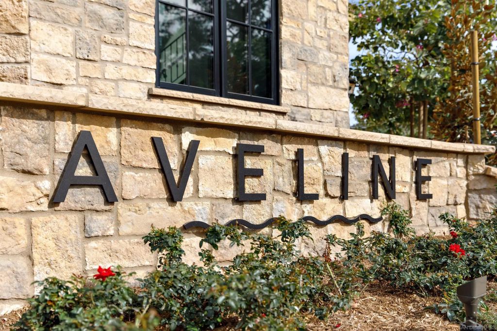 Photo of 718 Silver St, La Jolla, CA 92037 (MLS # 250042980)