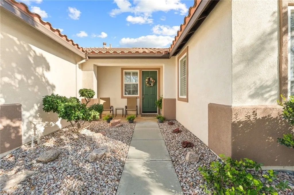 Photo of 1310 Sunburst Dr, Beaumont, CA 92223 (MLS # IG26071580)