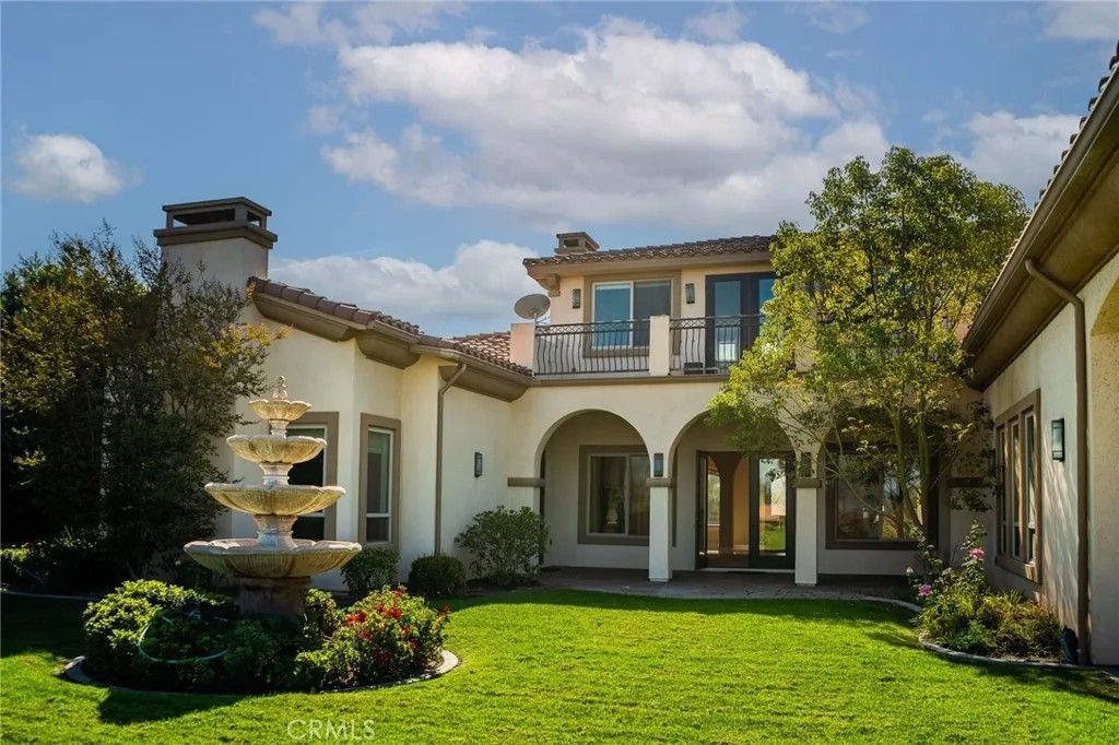 Photo of 670 Pinnacle Ridge Road, Riverside, CA 92506 (MLS # IV25253749)