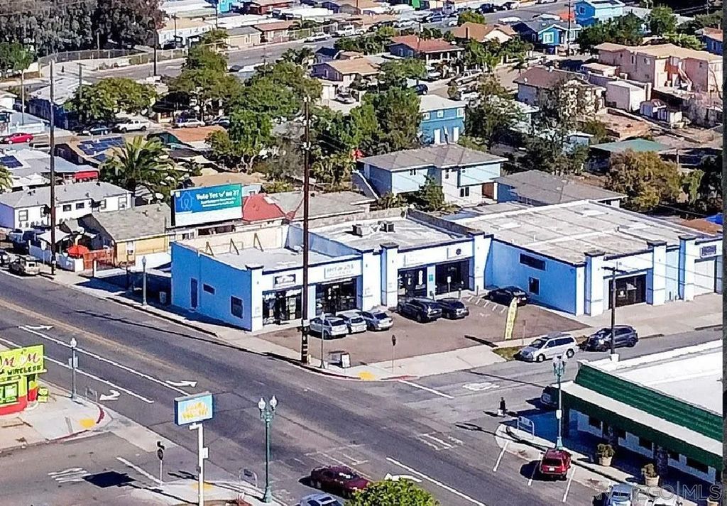 Photo of 133 Highland Ave, National City, CA 91950 (MLS # 250036884)