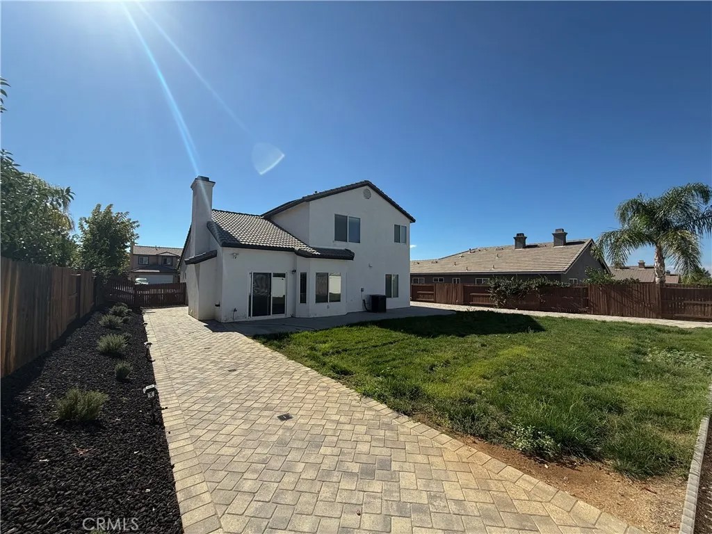 1679 Stone Creek