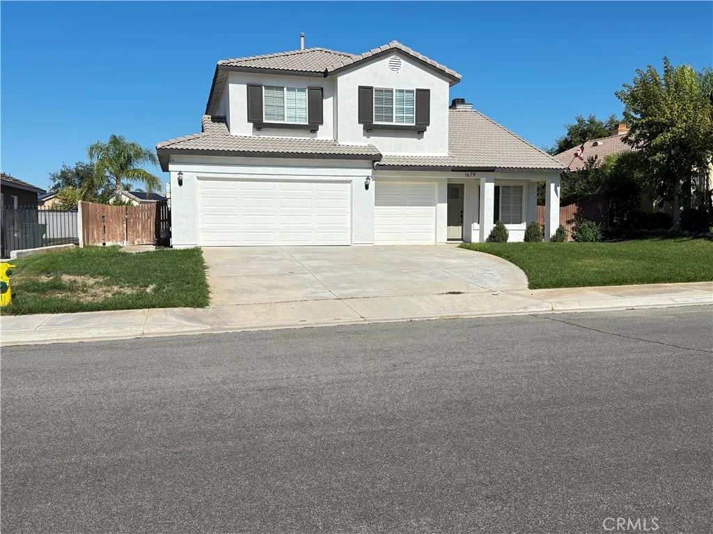 1679 Stone Creek