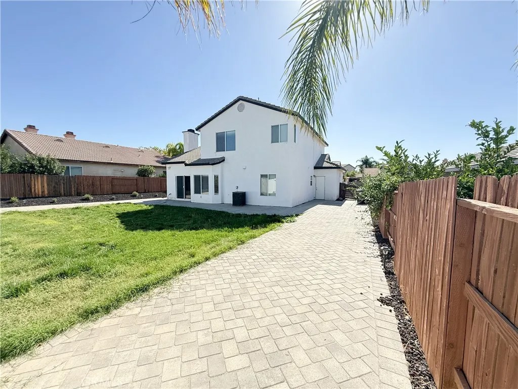1679 Stone Creek