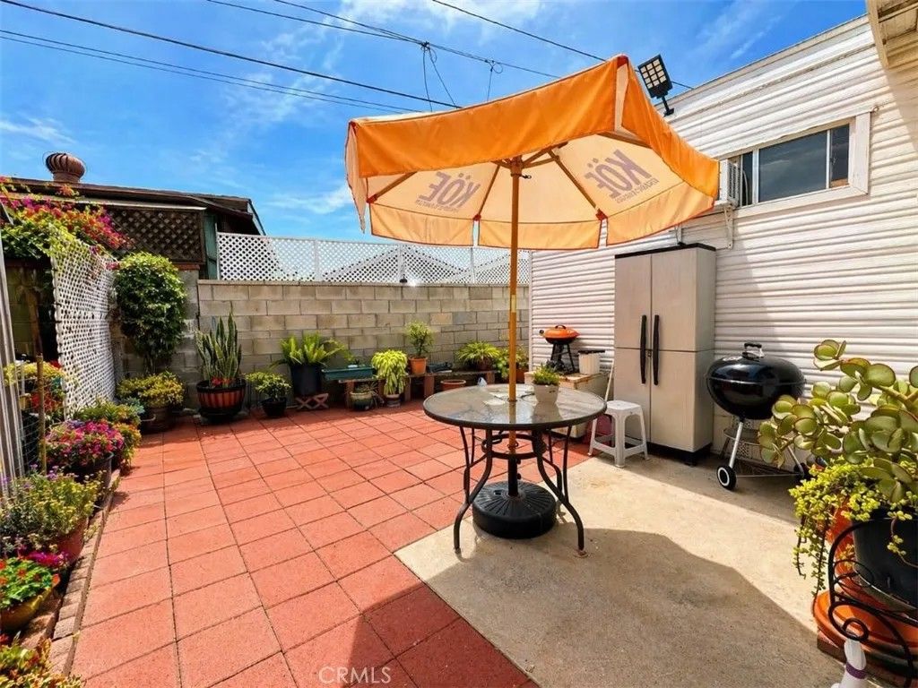 Photo of 1428 Beach St #24, Montebello, CA 90640 (MLS # DW26088589)