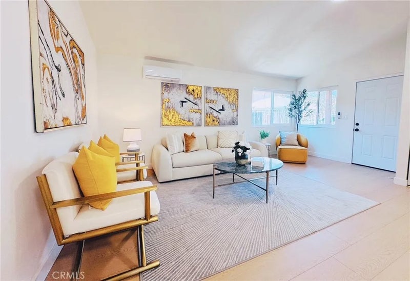 938 W 82nd Street