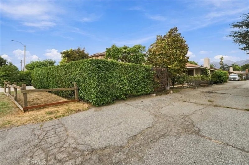 8743 Duarte Road