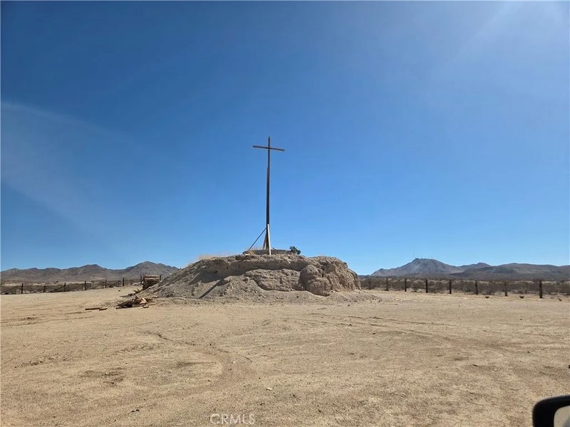 15411 RATTLESNAKE GULCH