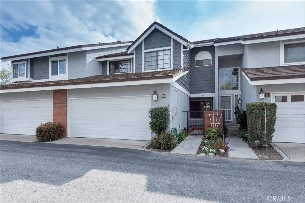 Photo of 49 Summerstone, Irvine, CA 92614 (MLS # OC26089578)