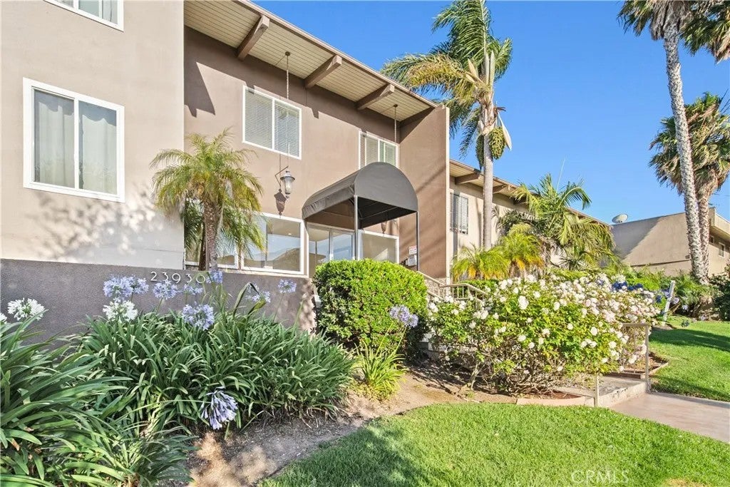 23930 Los Codona Avenue 204