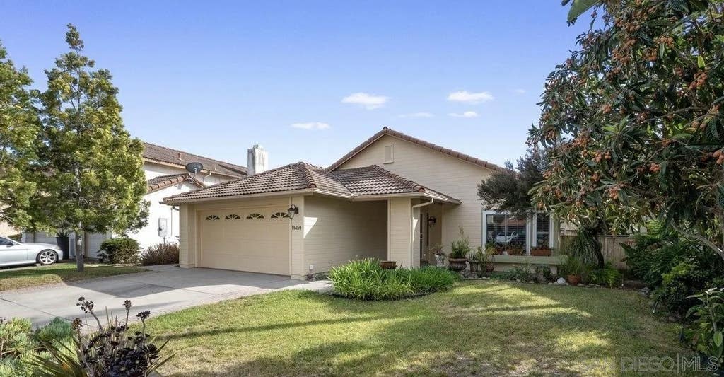 Photo of 11459 Grassy Trail Dr, San Diego, CA 92127 (MLS # 260009660)