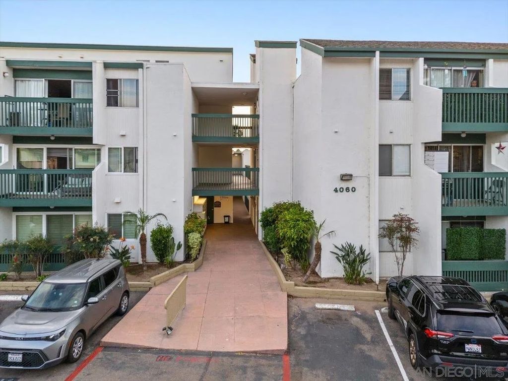 Photo of 4060 Huerfano Ave #113, San Diego, CA 92117 (MLS # 260007654)
