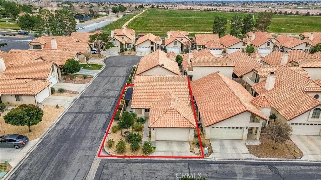 Photo of 19273 Palm Way, Apple Valley, CA 92308 (MLS # IG26010141)