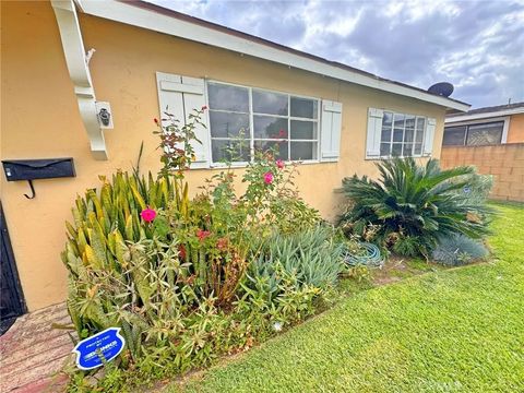 Tiny photo for 532 N Manor Street, Anaheim, CA 92801 (MLS # PW25238660)