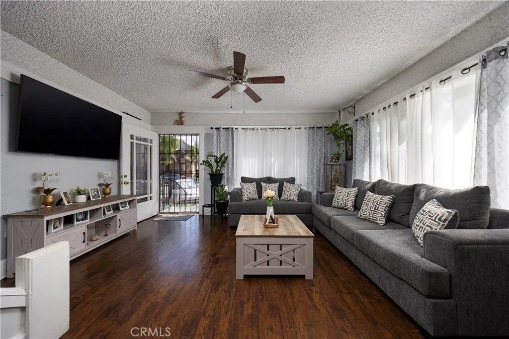 Photo of 643 Elm Avenue, Long Beach, CA 90802 (MLS # PW26027792)