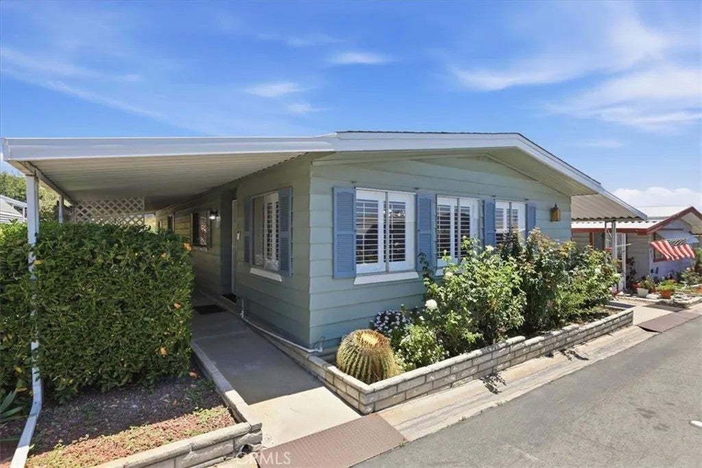 Photo of 3850 Atlantic AVE #203, Highlands, CA 92346 (MLS # SW26127264)
