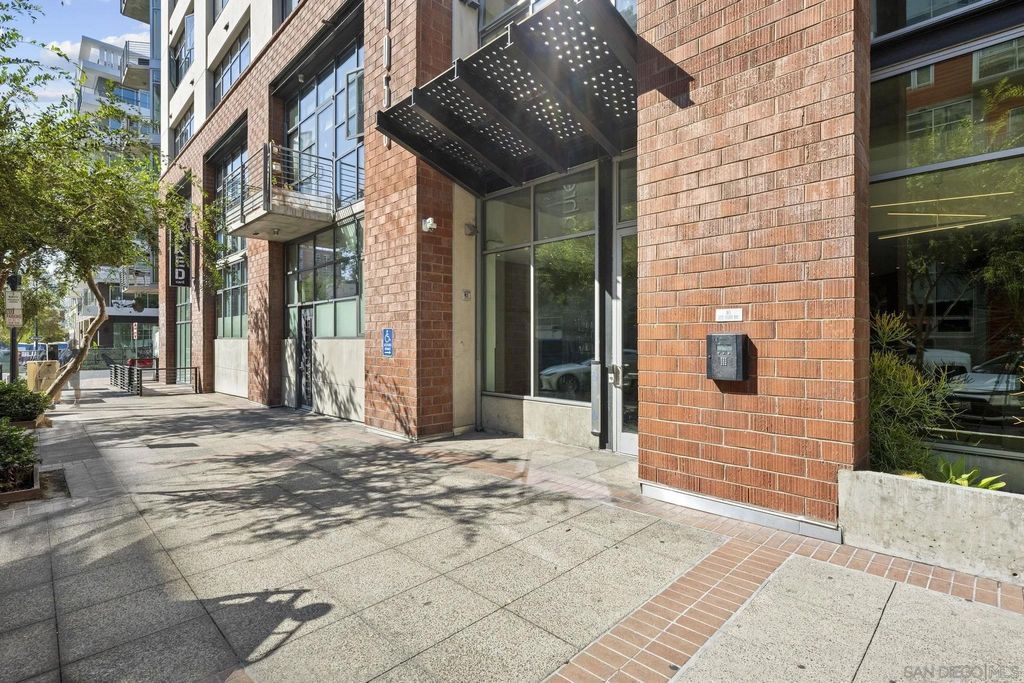 Photo of 1050 Island Ave #418, San Diego, CA 92101 (MLS # 260001462)