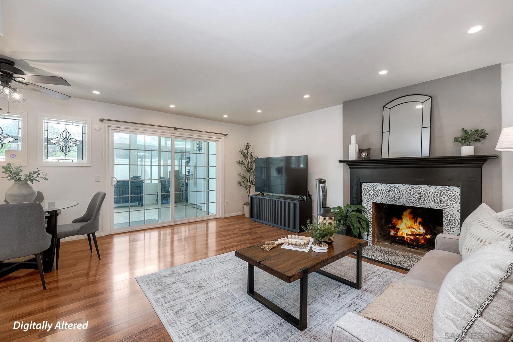 13791 Via Tres Vista