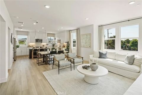 Tiny photo for 9339 Via Azul, Pico Rivera, CA 90660 (MLS # SR25246086)
