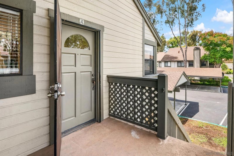 1953 Wellington Ln 4