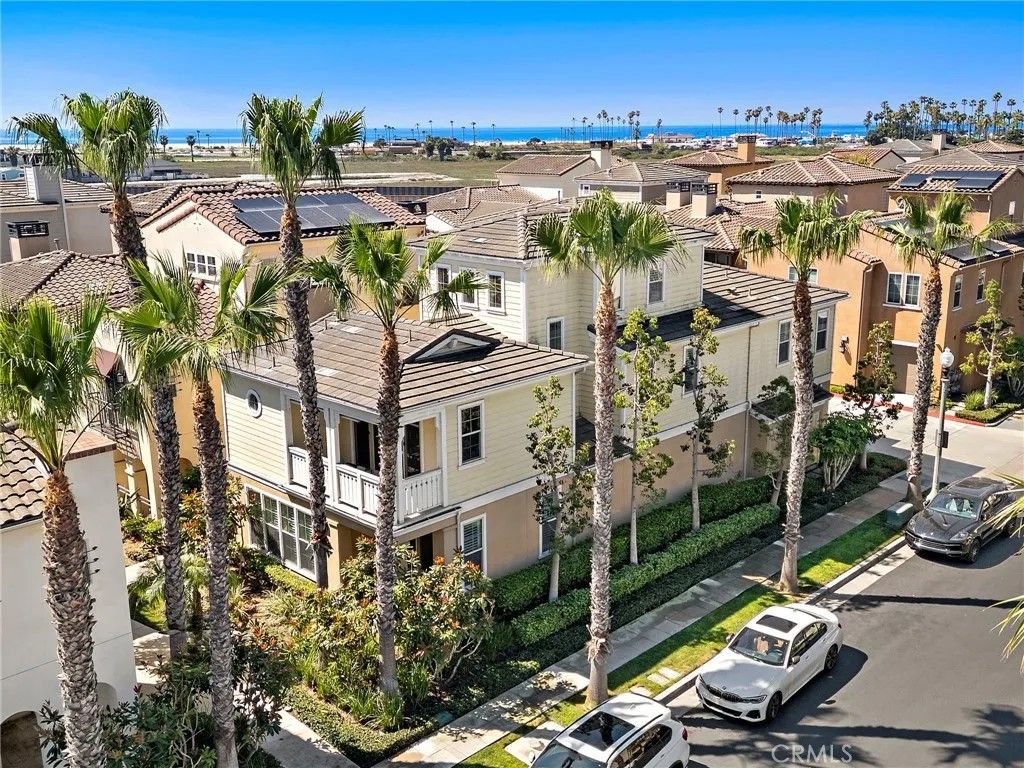 Photo of 8238 Noelle Dr, Huntington Beach, CA 92646 (MLS # OC26068787)