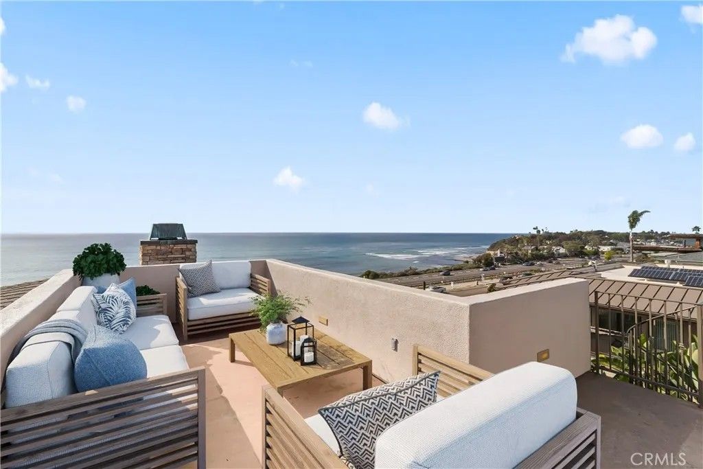 Photo of 1371 San Elijo Ave, Cardiff By The Sea, CA 92007 (MLS # OC26038194)