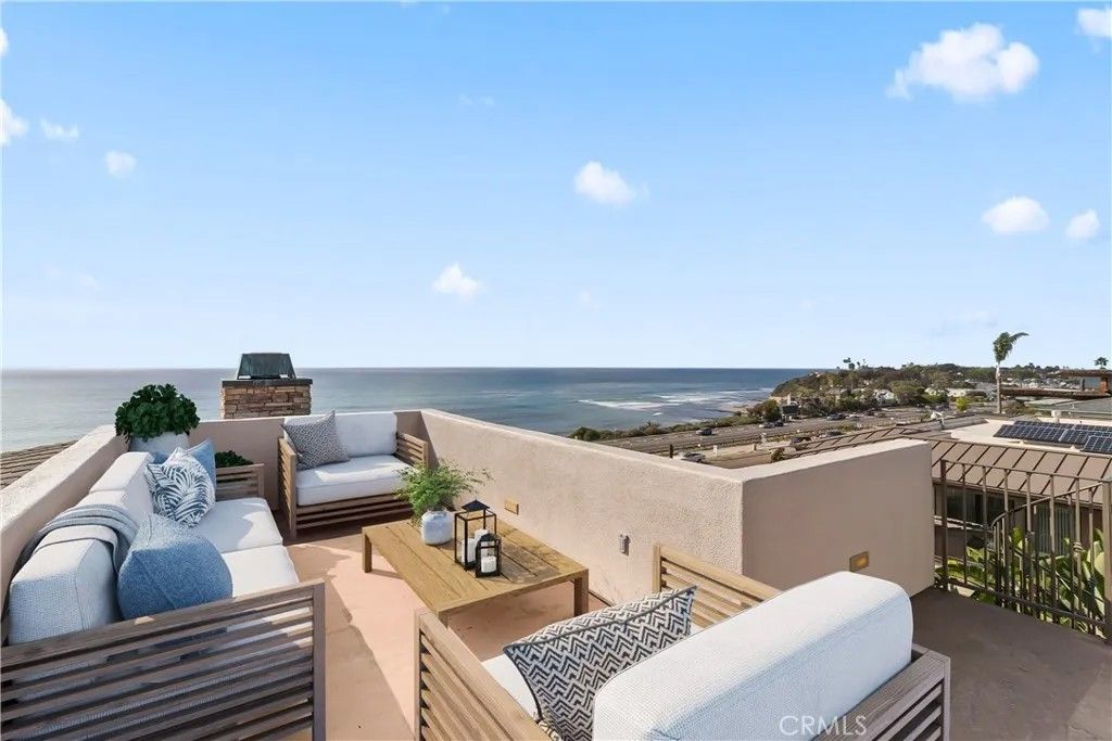 Photo of 1371 San Elijo Ave, Cardiff By The Sea, CA 92007 (MLS # OC26038194)