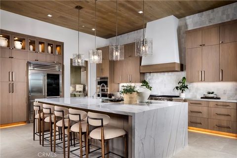 Tiny photo for 564 Peninsula, Irvine, CA 92602 (MLS # OC25273752)