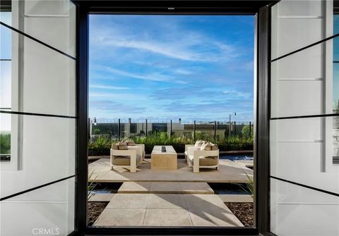 Tiny photo for 564 Peninsula, Irvine, CA 92602 (MLS # OC25273752)