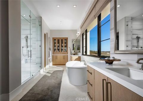 Tiny photo for 564 Peninsula, Irvine, CA 92602 (MLS # OC25273752)