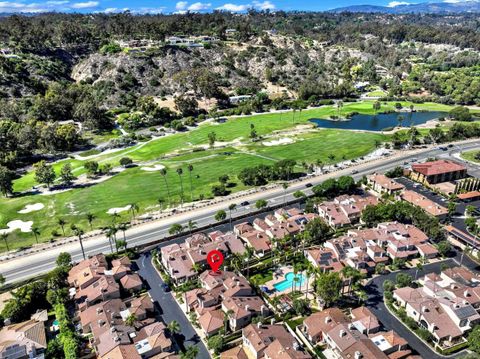 Photo of 3623 Paseo Vista Famosa, Rancho Santa Fe, CA 92091 (MLS # 250038792)