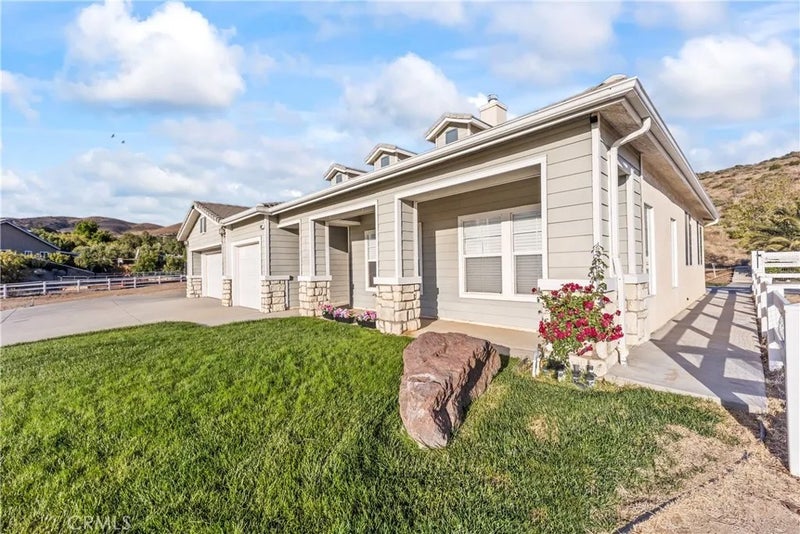 34122 Courtney Terrace