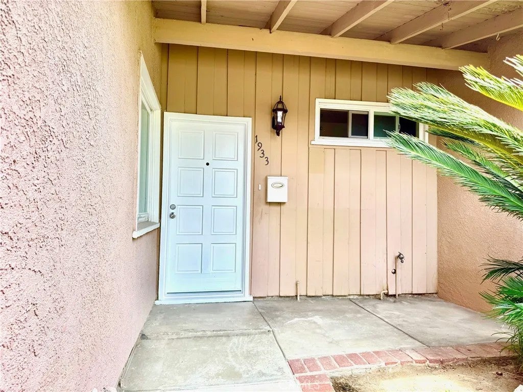 1933 E Idahome
