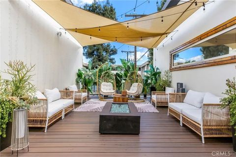Photo of 11645 Woodbridge Street, Studio City, CA 91604 (MLS # SR26070255)