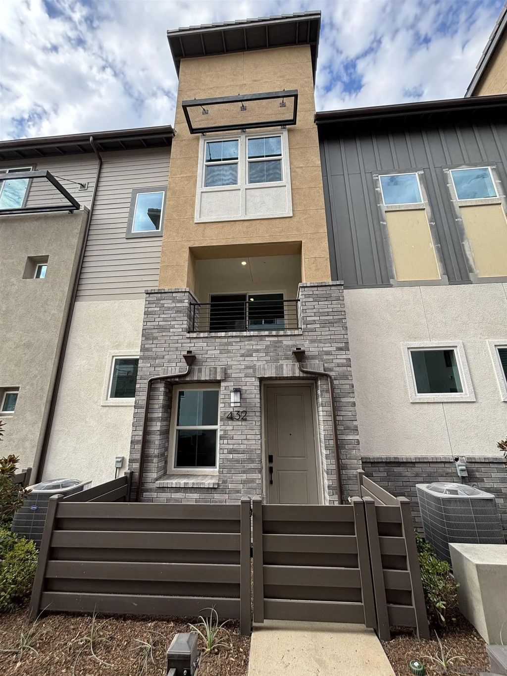 Photo of 432 Caliper Way, San Marcos, CA 92078 (MLS # 250041131)