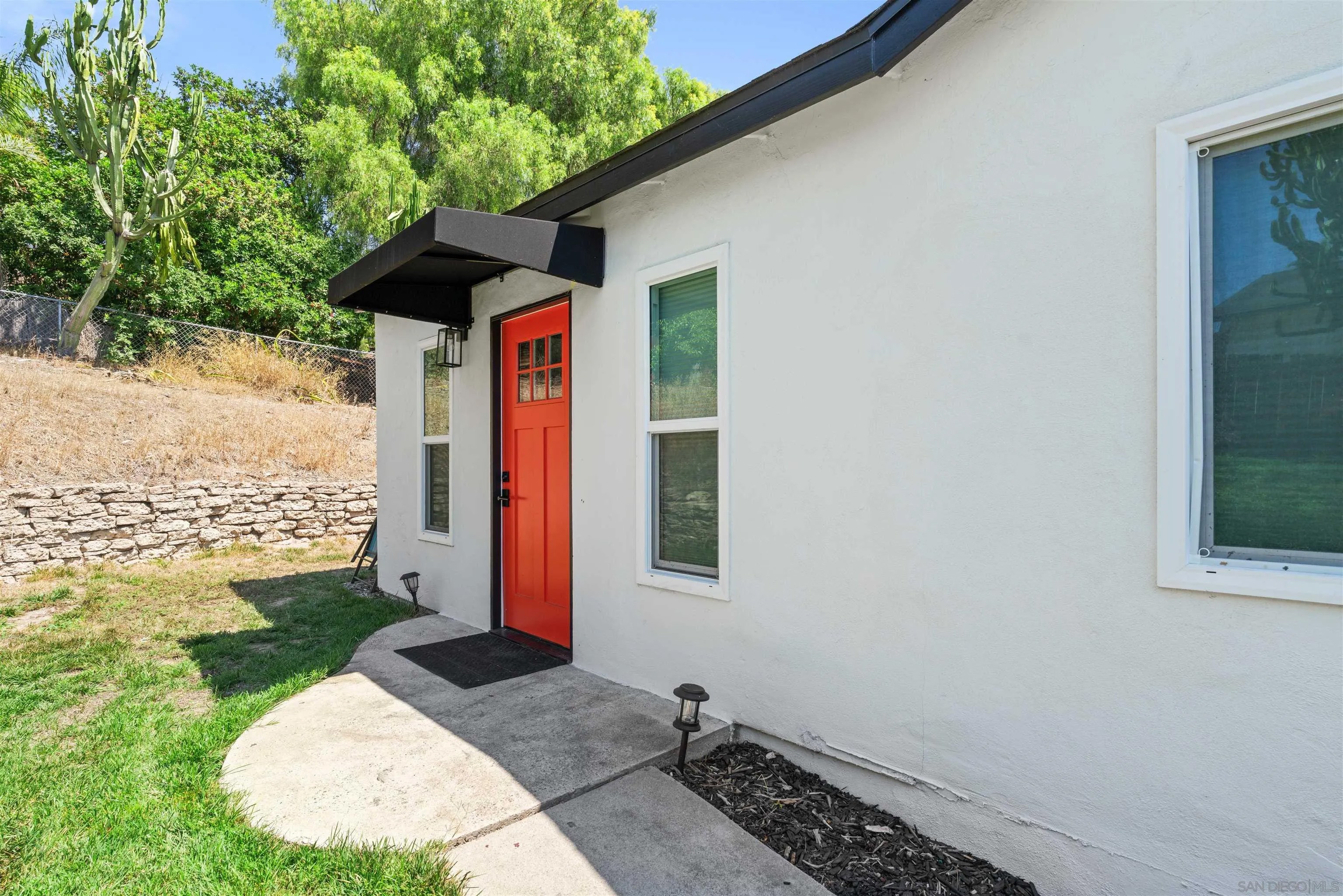 4001 N Bonita Street