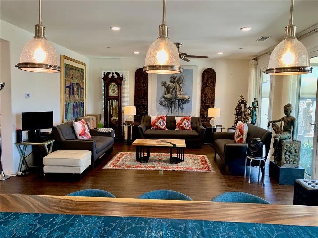 Photo of 28667 Clearview St, Murrieta, CA 92563 (MLS # SW25232324)