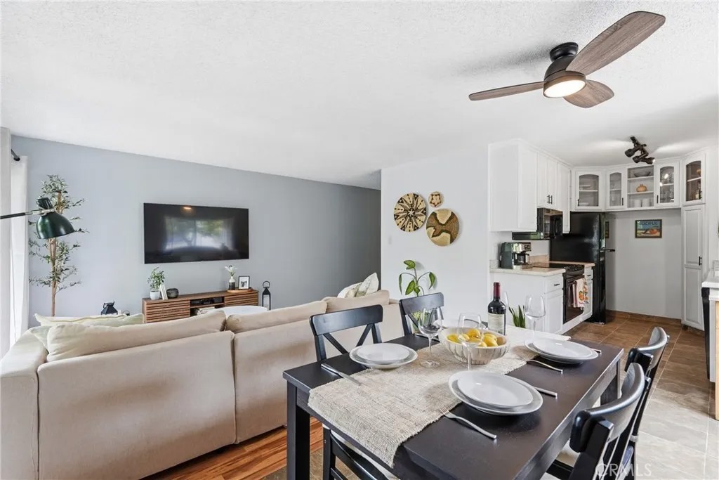 1061 Park Ave 115