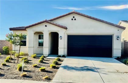 41020 Burnet Street Lake Elsinore CA 92532