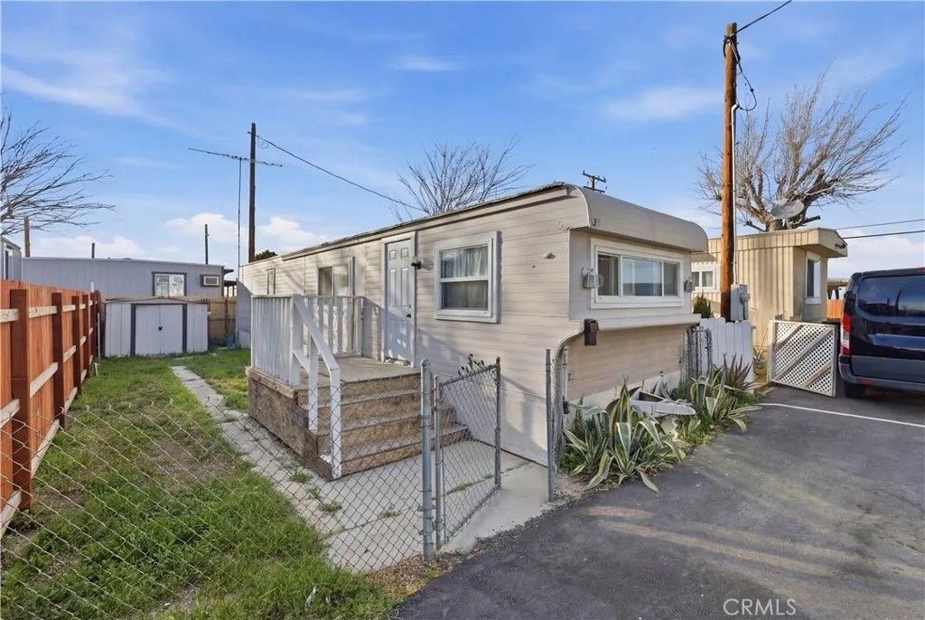 Photo of 6150 E Avenue T #36, Palmdale, CA 93552 (MLS # DW26041592)