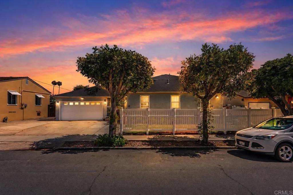 2055 Ensenada Street